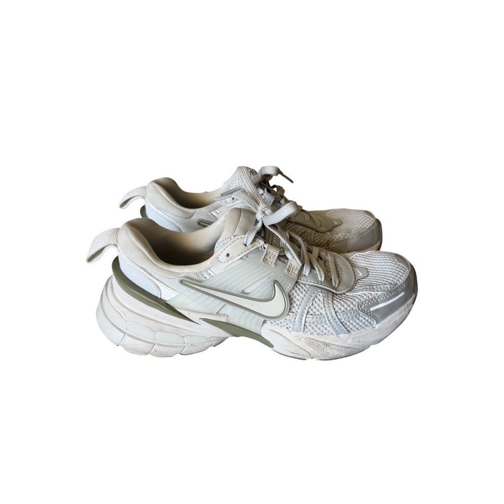 Nike V2K Run Photon Dust Silver Size 5.5 Lifestyle Casual Chunky Sneakers FD0736